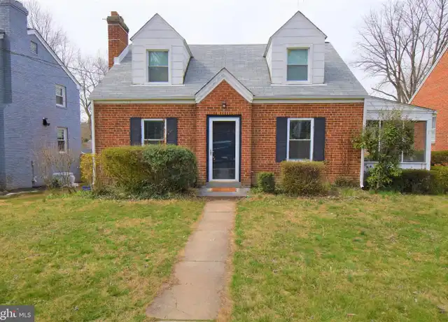 Property at 9508 Monroe St, Silver Spring, MD, 20910, 3 beds, 1.5 baths, [object Object]