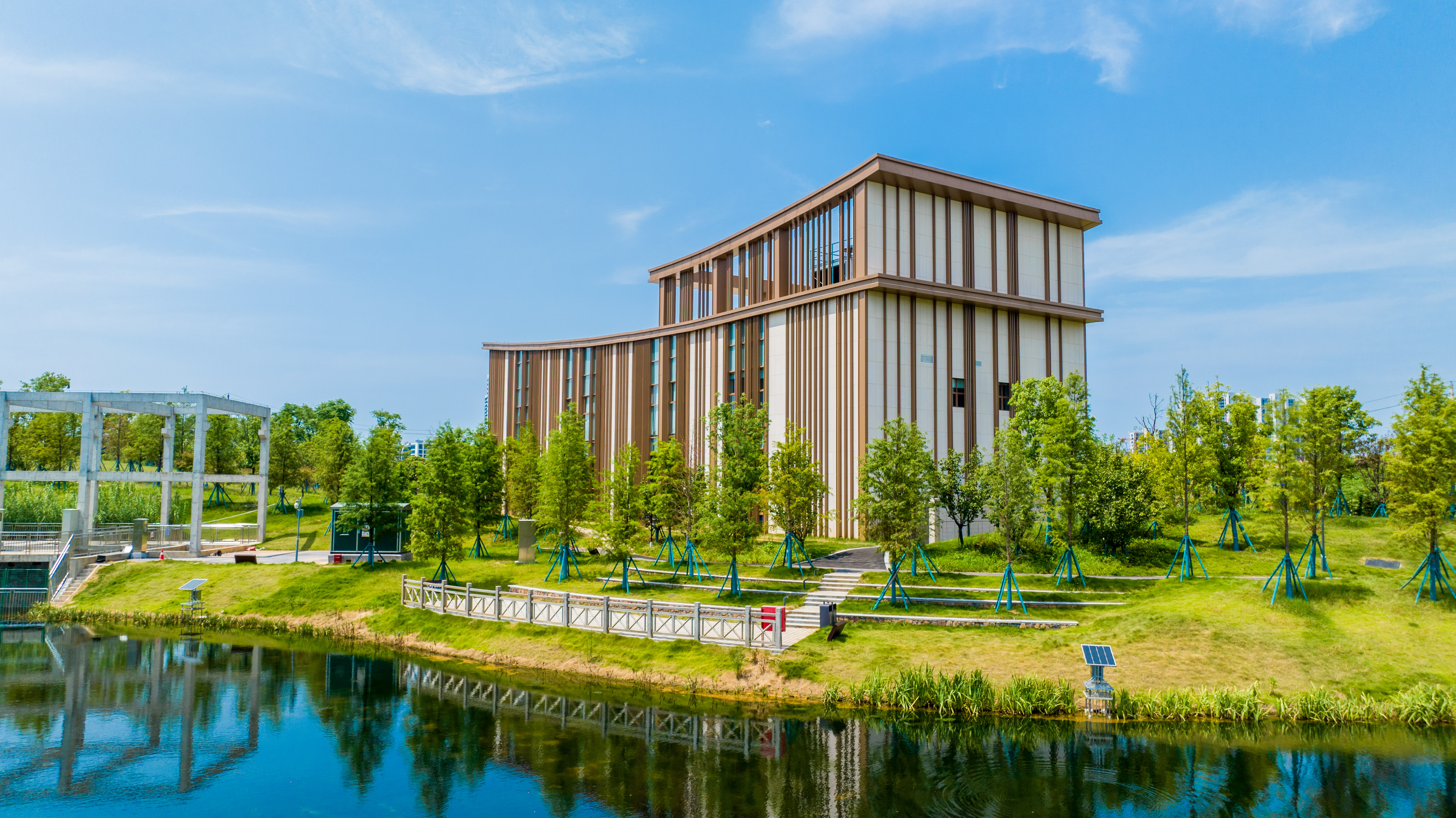 长沙首座全部面向住宅集中供能的智慧能源站在洋湖生态新城南区竣工