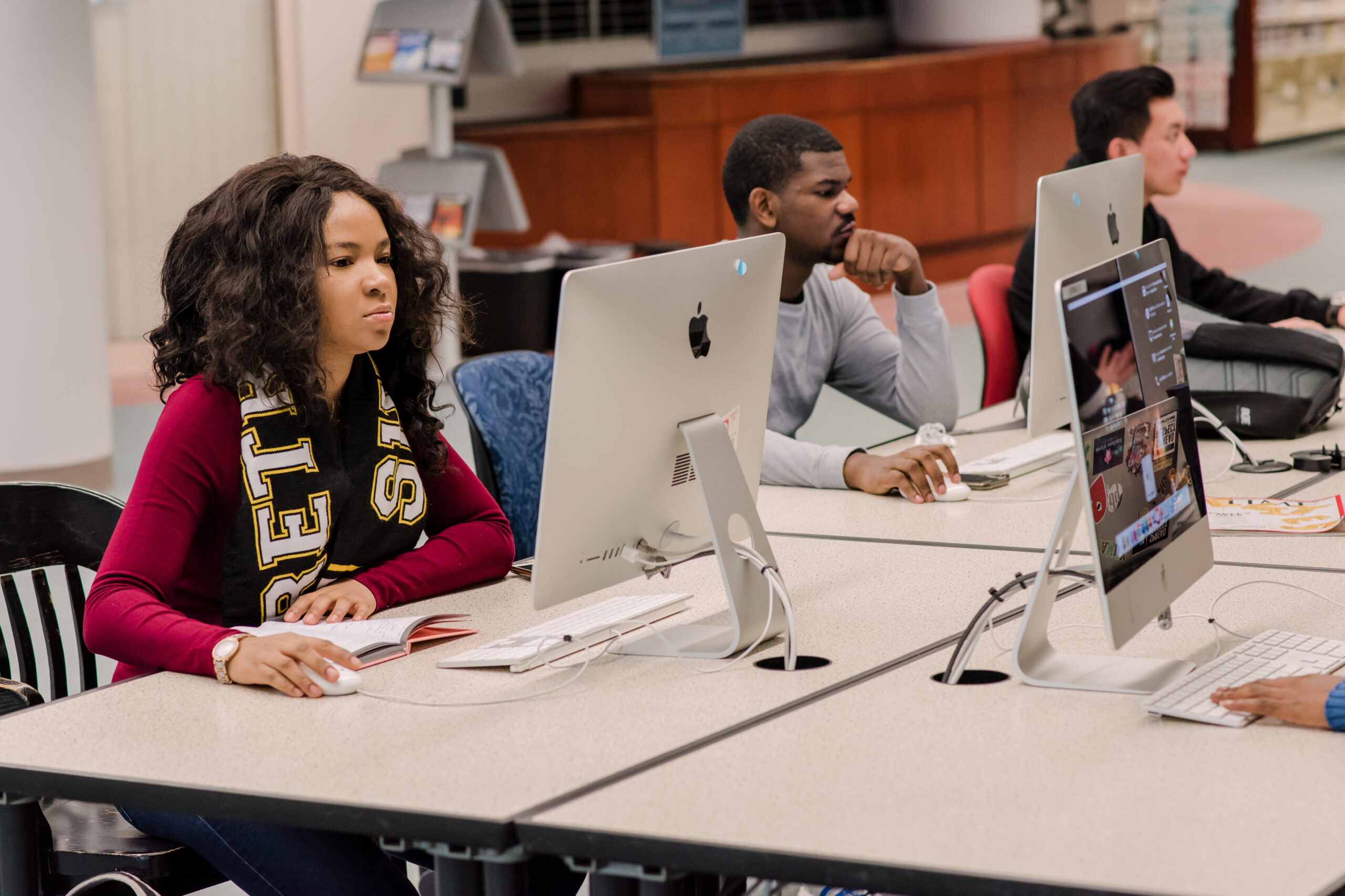 U.S. News ranks UMBC’s online master’s in information systems among best in the nation