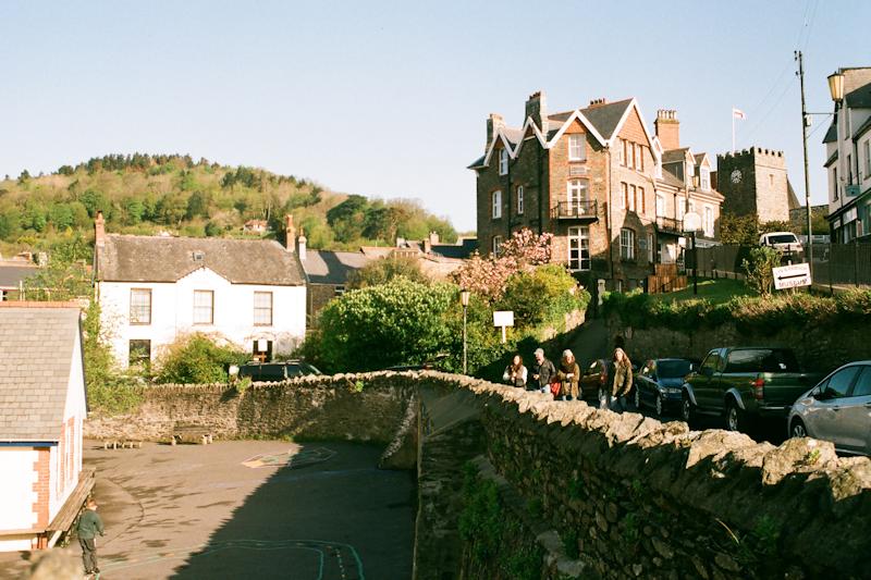 File:Castle Hill, Lynton - geograph.org.uk - 5551130.jpg