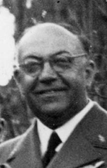 Morell vuonna 1940.