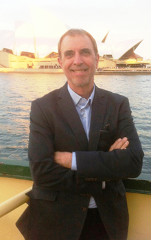 Harvey Broadbent in front of the Sydney Opera House