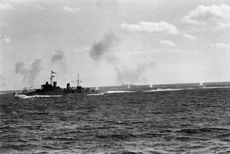 File:HMS Southampton attack.jpg