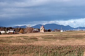 Old Desgagné-de-L'Isle-aux-Coudres windmill, 247 chemin du Moulin