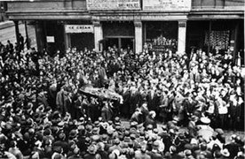 Joe hill funeral en 1915.jpg