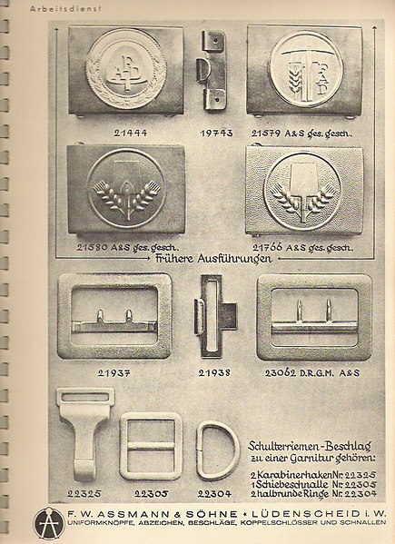 File:F.W. Assmann & Söhne Lüdenscheid 031 Uniformköpfe Abzeichen. Uniform buckles catalog Nazi Germany 1930s ARBEITSDIENST FAD Koppelschlösser Schulterriemen-Beschlag etc. No known copyright. CC BY-SA.jpg