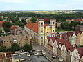 English: Corpus Christi Church Norsk bokmål: Kristi Legeme kirke Polski: Kościół pw. Bożego Ciała