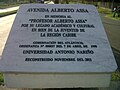 Placa de la avenida Alberto Assa.