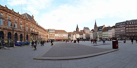 Français : Vue sur la Place Kléber