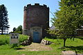 Voormalige watertoren (afgebeeld in het dorpswapen)