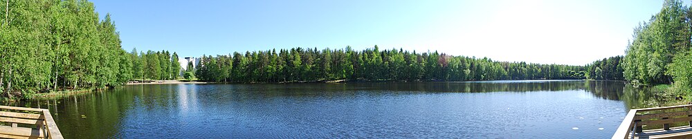 Panorama Ahvenisjärvi na konci května 2009