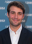 James Wolk interprète Jordan