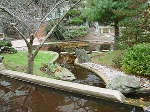 Jardin japonais aménagé en 1958 par le sculpteur Isamu Noguchi.