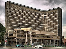 בניין המטה במלקוף, או-דה-סן (1975–2018)