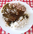 Meat stew with white rice and beans