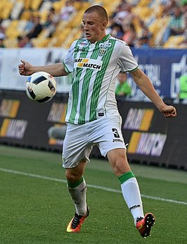 Kravets in 2016 als speler van Karpaty Lviv