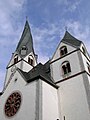 De gedraaide toren van de Sint-Clemenskerk