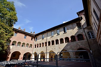 Il cortile interno.