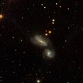 Arp 247 (IC 2338 und IC 2339)