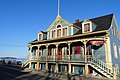 L'auberge des Îles sur la route 132.