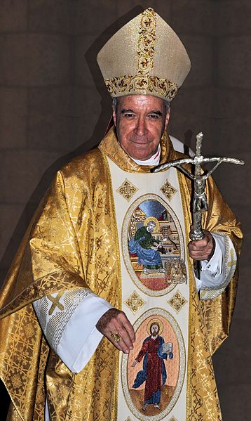 File:Cardenal Nicolás de Jesús López - Pascua 2013 - 1.jpg