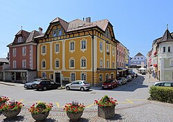 Peuerbach - Fleisch-Paulnhaus, Kirchenplatz 12.JPG