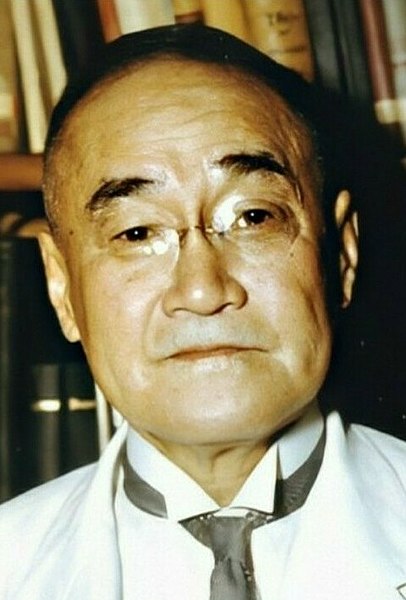 File:Yoshida Shigeru ca. 1950 (cropped3).jpg