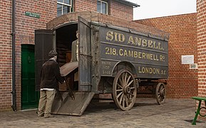 Horse drawn pantechnicon