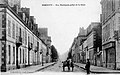 La rue Nationale vers 1910 (carte postale Le Cunf).