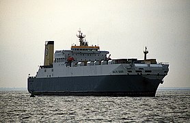 Baltic Eider approaching Felixstowe