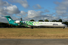 Bombardier CRJ900 van PLUNA