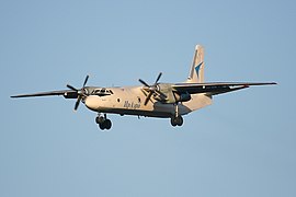 Antonov An-24B de la compagnie