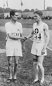 Paul Martin (hier rechts nach 800-Meter-Olympiasilber 1924) – ausgeschieden als Fünfter des zweiten Vorlaufs