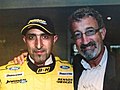 Nissany e Eddie Jordan, após o teste do israelense em Silverstone.