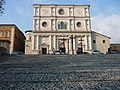 Fassade der Basilika San Bernardino