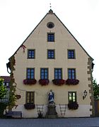 Zehnthaus, Gemeinde-Bibliothek (1666)