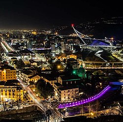 Panorama di Cosenza di notte