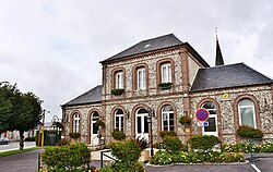 Skyline of Beuzeville-la-Grenier