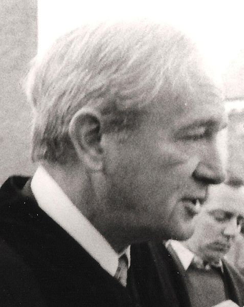 File:Franklin J. Schaffner (1977) cropped.jpg