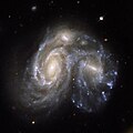 NGC 6050, un ottimo esempio di galassie interagenti, nella costellazione di Ercole.