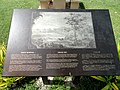 Placa commemorativa de l'arribada de Magalhaes a la badia d'Umatac.