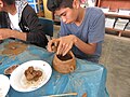 Nivín. Estudiante en taller de Arqueología