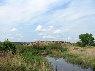 Kamyana Mohyla et la rivière Molotchna.