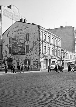 Kino-Palatsin rakennus vuonna 1965.