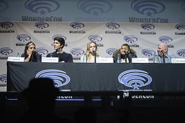 Ciara Renée, Brandon Routh, Caity Lotz & Franz Drameh (25891998260).jpg