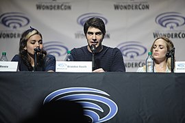 Ciara Renée, Brandon Routh & Caity Lotz (25560104404).jpg