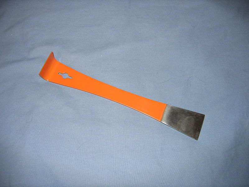 File:Beekeeping hive tool.jpg