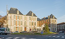 Préfecture du Tarn-et-Garonne (Montauban).jpg