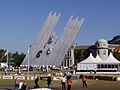 Escultura de Ford durante el Goodwood Festival of Speed 2003