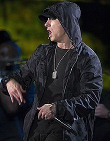 Eminem mnamo Novemba 2014